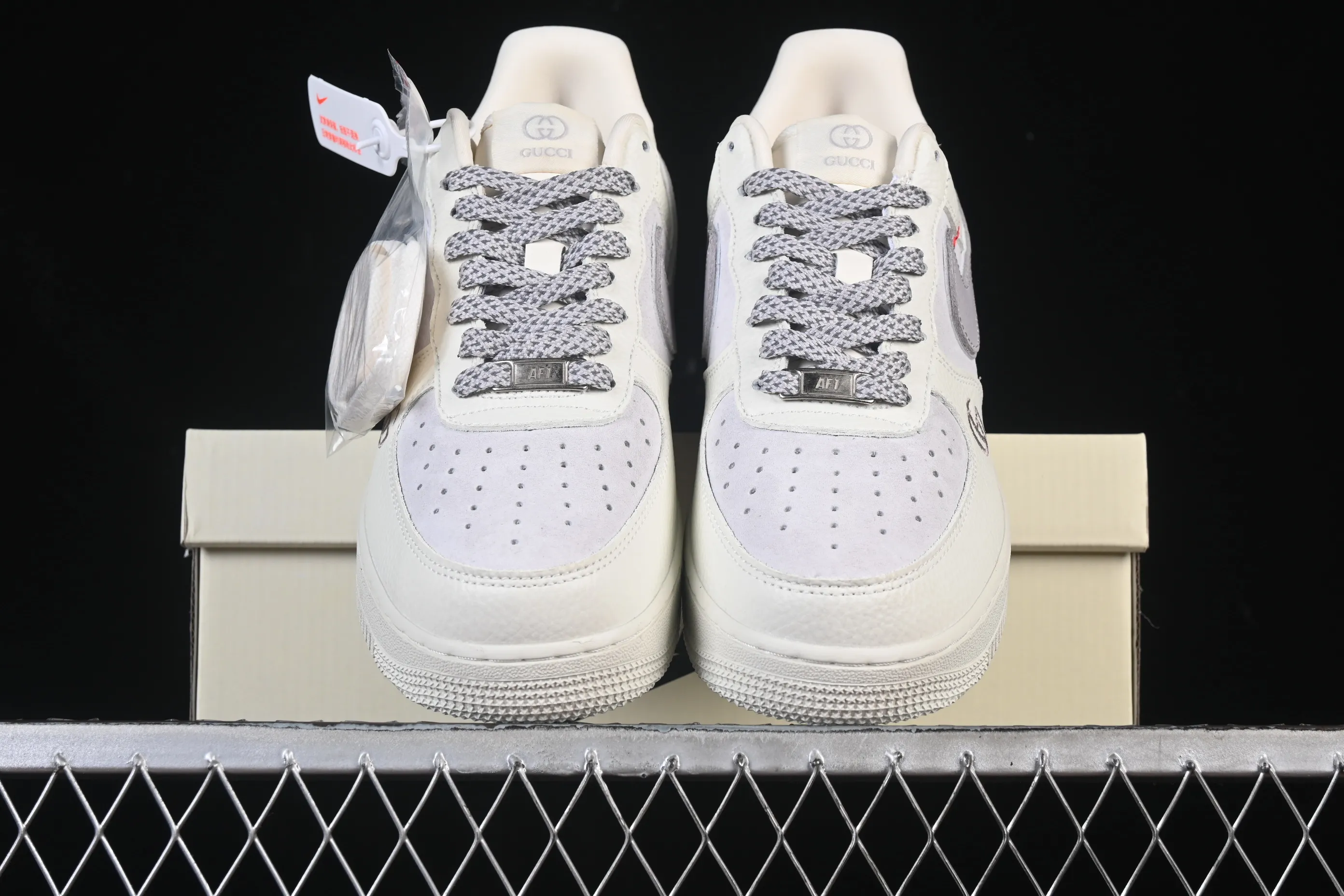 All categories Nk Air Force 1 Air Force series Nk Air Force 1 Low Air Force low-top Nike Air Force 1'07 Low Gucci co-branded white light brown Air Force 1 low-top casual sneakers YF9511-807